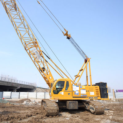 Capacidad de elevación 100 toneladas grúa de construcción con sistema de control PLC XGC100T