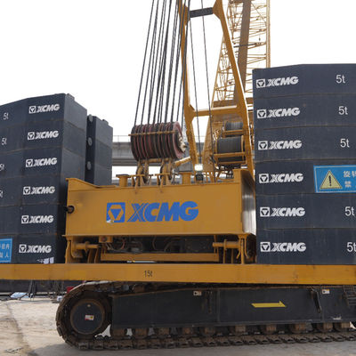 移動式 300T クローラークレーン 建設をより便利で速くします