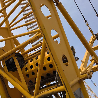 รถเครนตีนตะขาบไฮดรอลิกพร้อมความสามารถในการไต่สูงสุด 35%, ความสูงในการยกสูงสุด 91 เมตร และความสามารถในการตอกเสาเข็ม 3600kNm