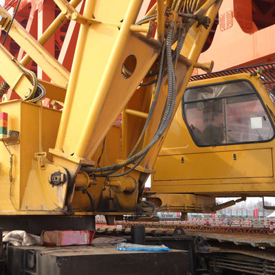 Used Crawler Crane with 16-73m Main Boom Length 30% Maximum Gradeability and 175/220kw/RPm Rated Power