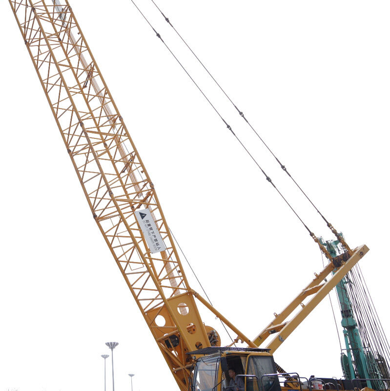 Used Crawler Mobile Crane with 800 Liters Fuel Tank, Load Moment Indicator, and 50 To 300 Tons Lifting Capacity