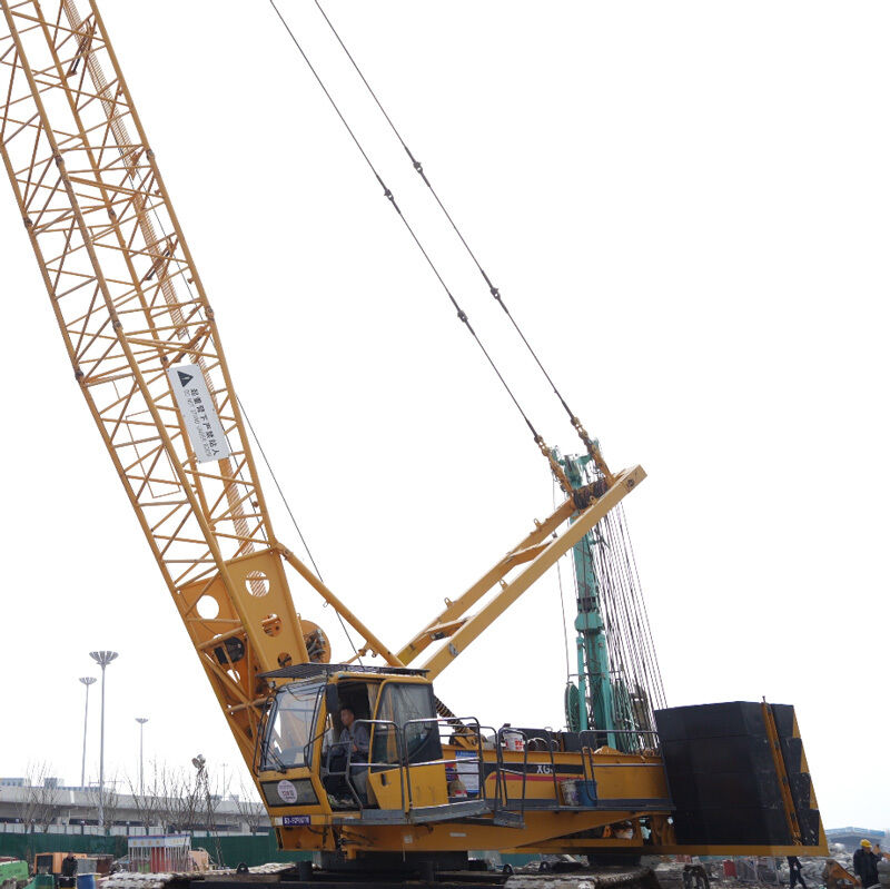 Crawler Hydraulic Crane with 40% Maximum Gradeability and 50 to 300 Tons Lifting Capacity for Low Ground Pressure 0.06MPa