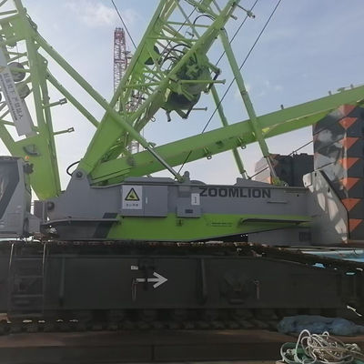 Kwaliteit van de 500-tons kruiperkraan bij het tillen van de kraan 1.2 km/h