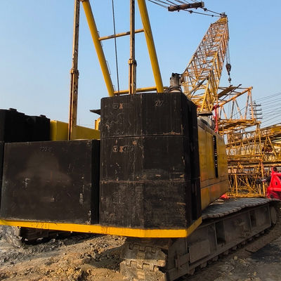 650T Hydraulische kruipkraan met boem 24m 84m lengte Olie- en gasindustrie