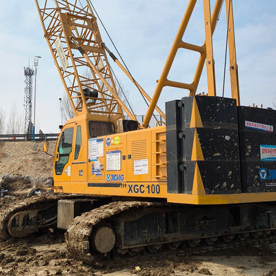 298kW Motorleistung 100T Hydraulischer Krahler mit PLC-Steuerungssystem und 9m 18m Jib Länge