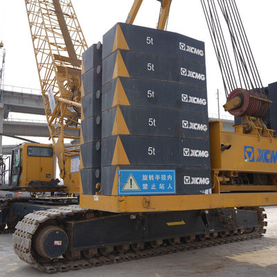 XGC 300t Crawler Mounted Mobile Crane 19m-94m Hauptsprunglänge Hochleistungsfähigkeiten